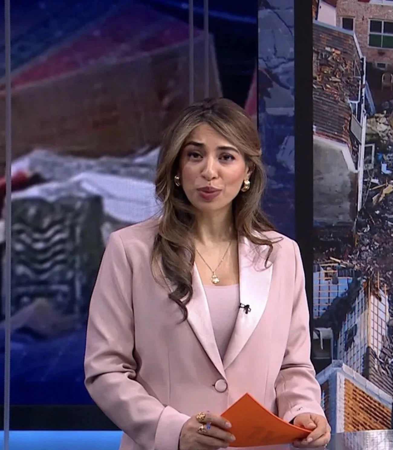 Hila Noorzaai wearing the LaDress Bianca