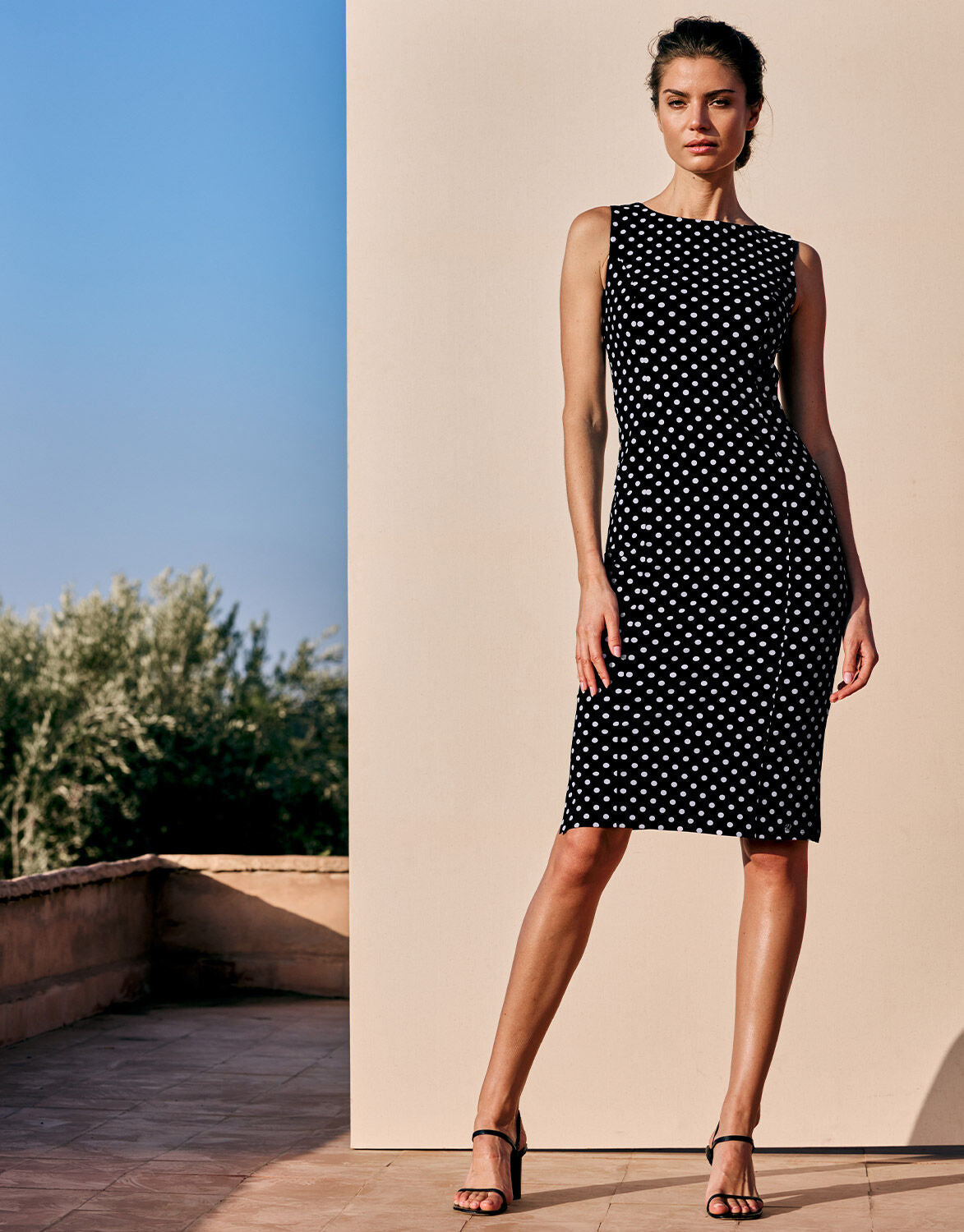 Gloria Ivory Small Dot
