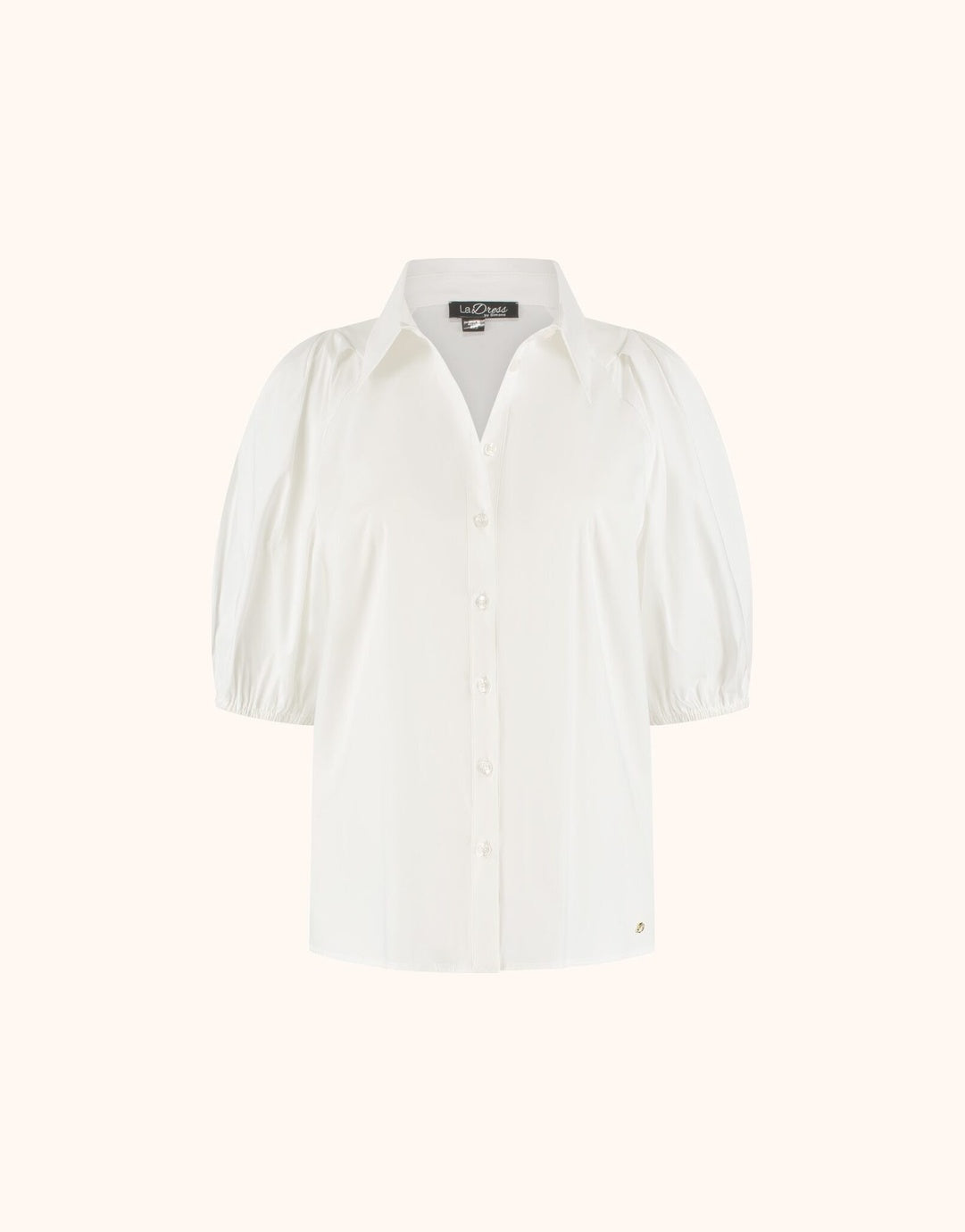 Packshot of the Missy White blouse in poplin with a collar and button front.