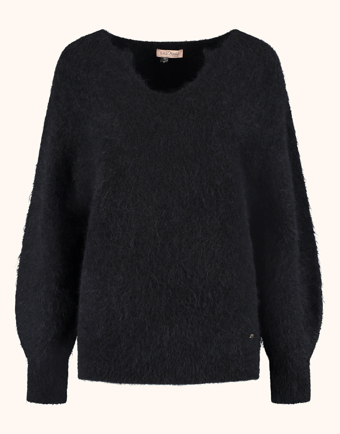 Packshot of the Stefania Black jumper in alpaca blend with a V-neck and wide sleeves.