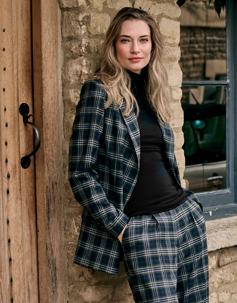 Catania Moss Midnight Check
