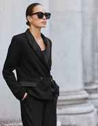 Novi Black