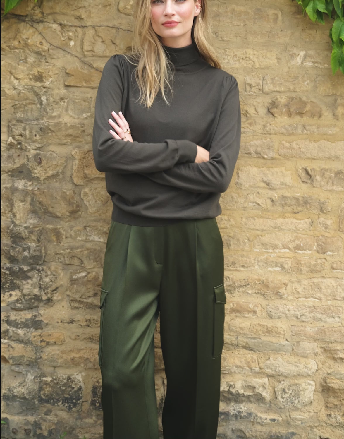 Shania Deep Moss