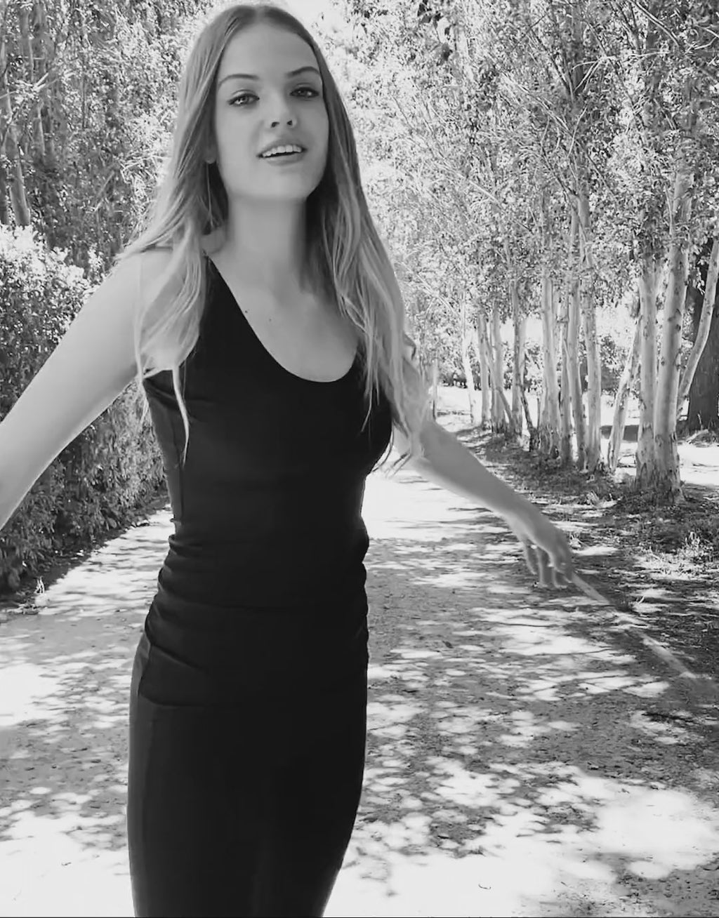 Luna Black